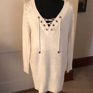 Solaris tunic sweater size M/L Ptp 21” length 32”